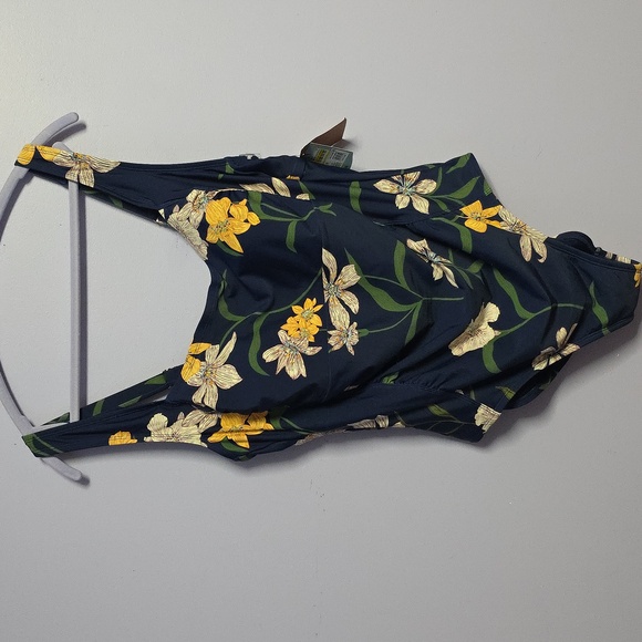 Shade & Shore Other - Shade & Shore‎ Dark Blue Floral Swimwear Size 18